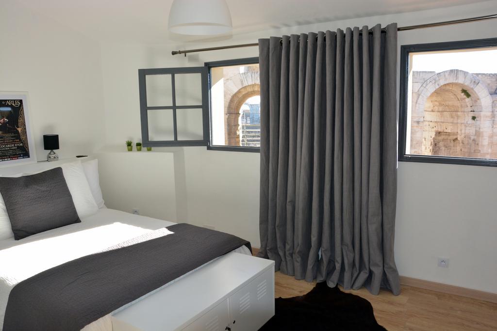 Apartment Hideaway - Le Duplex Des Arenes Arles
